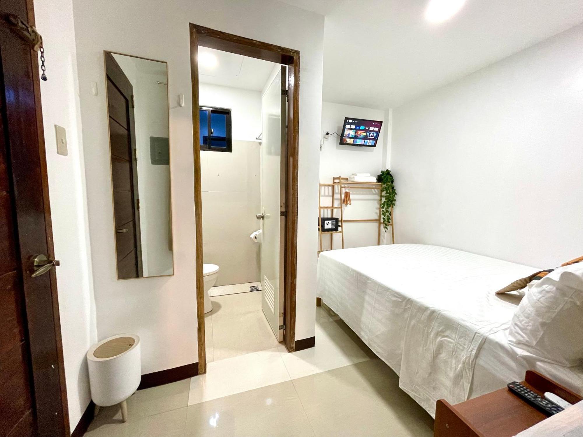 Namal Apartelle - Free Scooter & Gym Access El Nido Exterior photo